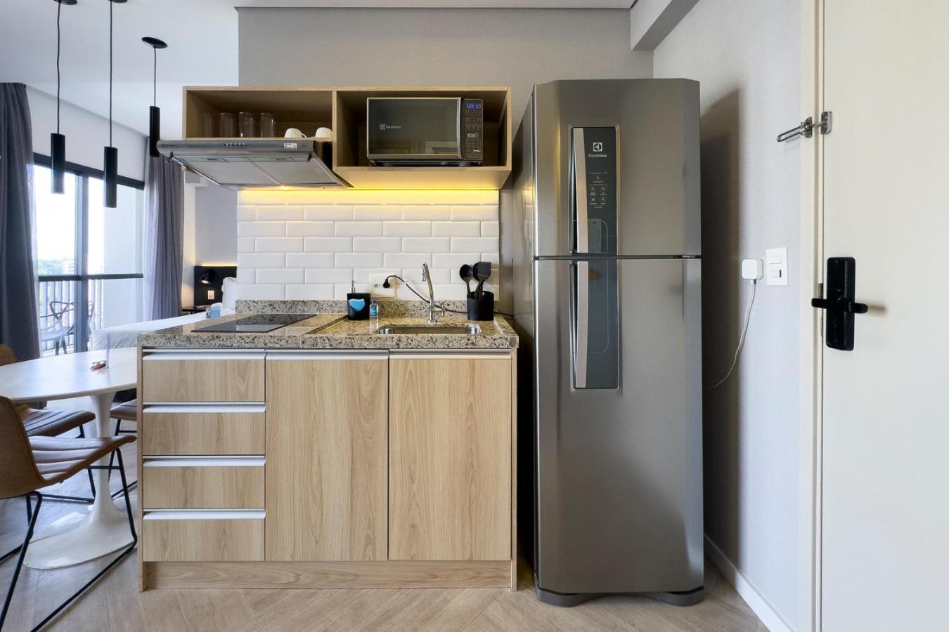 Apartment 360 Brooklin